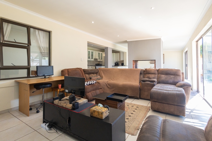 3 Bedroom Property for Sale in Sonkring Western Cape
